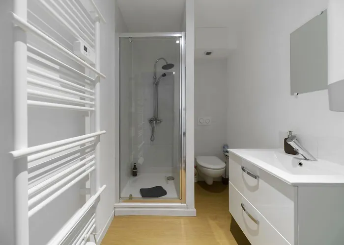 Le Dacher - Calme Et Lumineux En Centre *